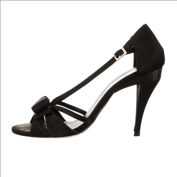 ❌Sold❌Fendi Satin Bow Ankle Strap Heels - Picture 4 of 11